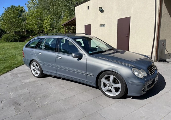 Mercedes-Benz Klasa C cena 19900 przebieg: 219000, rok produkcji 2004 z Myślibórz małe 211